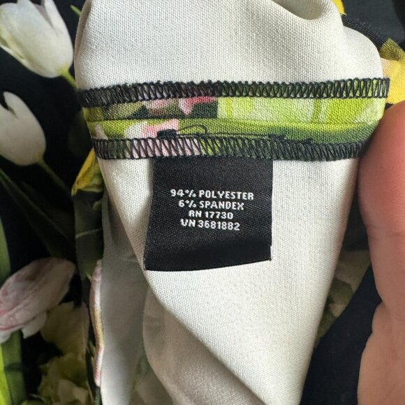 Victoria Beckham For Target Black Floral Slightly Crop Top Size XL G26 - Picture 6 of 8